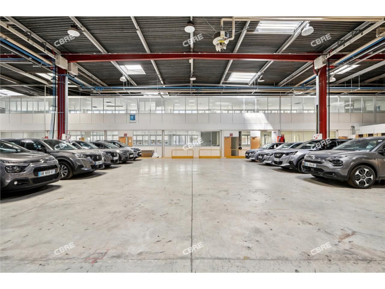 CBRE vous propose à louer, un entrepôt/local d'ac