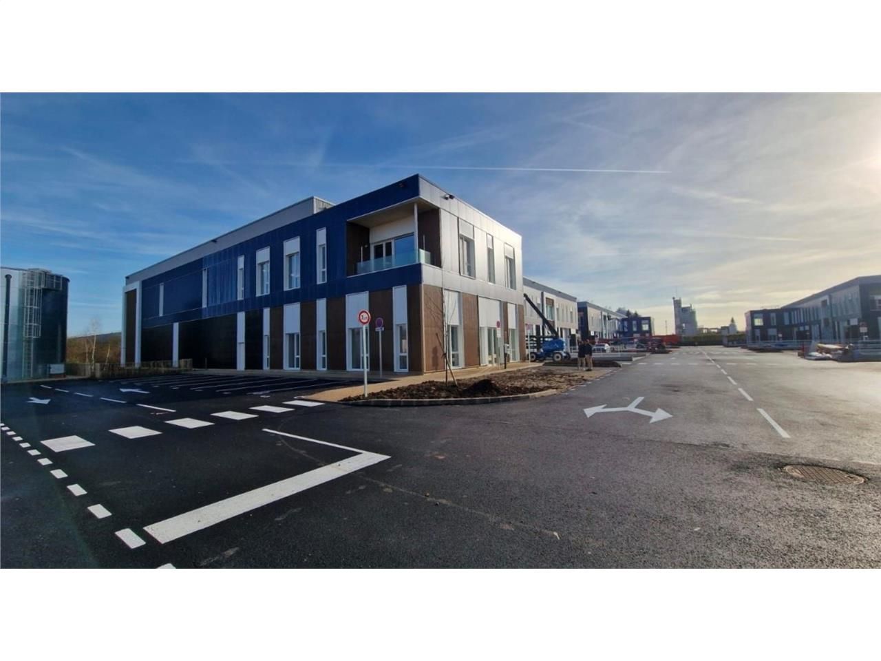 CBRE vous propose à louer un entrepôt/local d'act