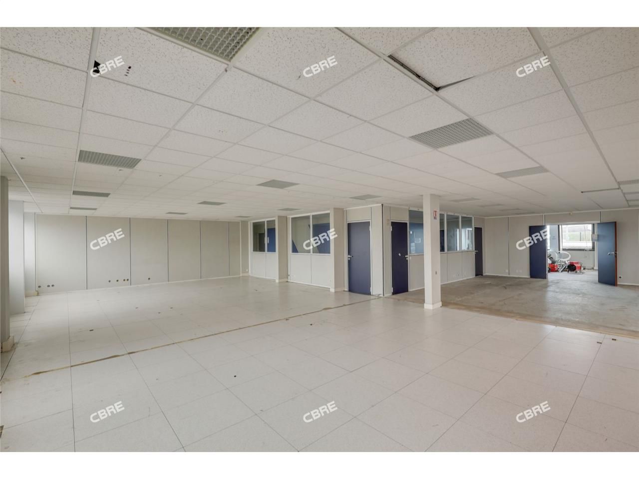 A VENDRE - CBRE vous propose sur la commune d'Egl