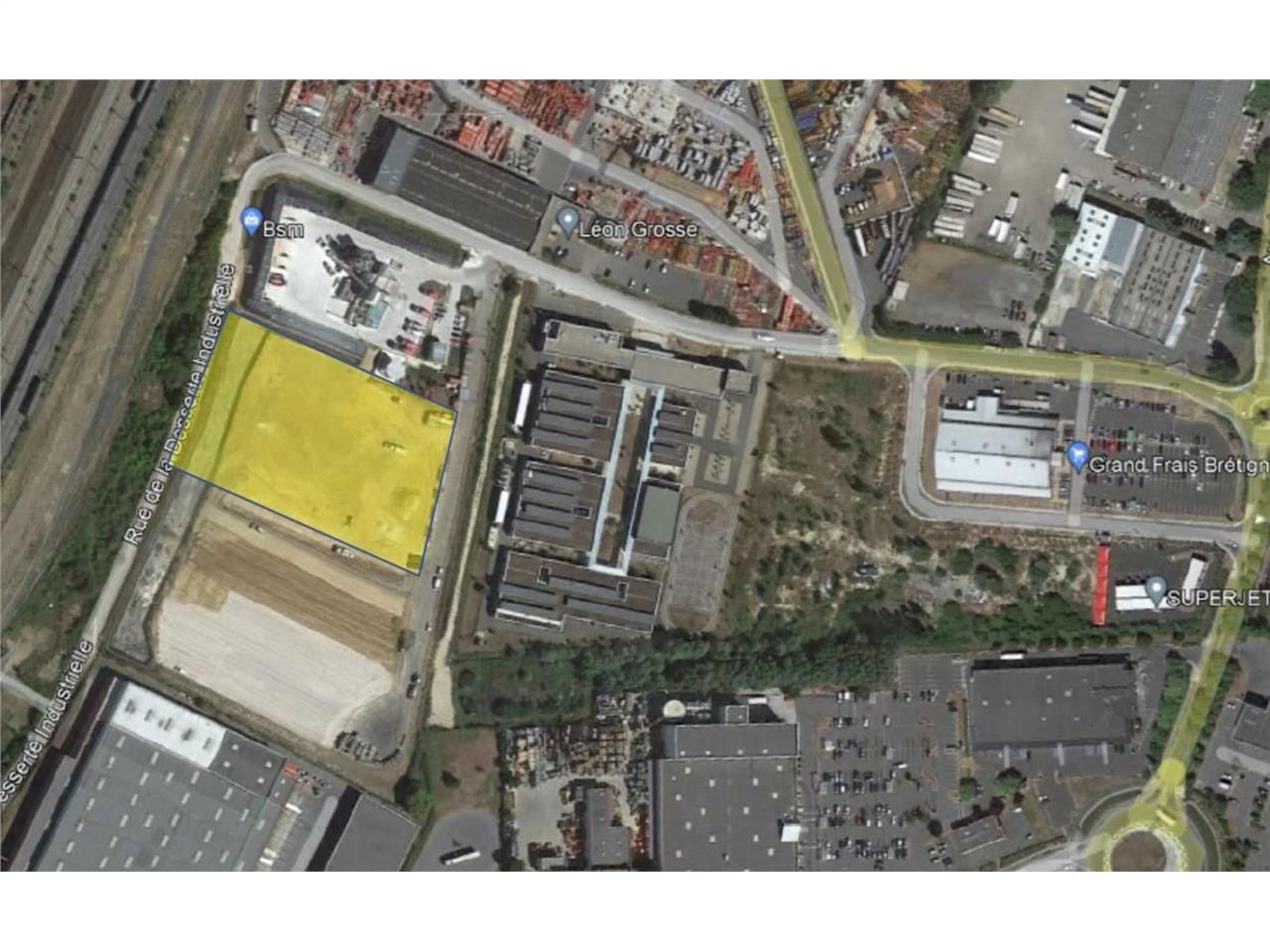 CBRE vous propose à louer un entrepôt/local d'act