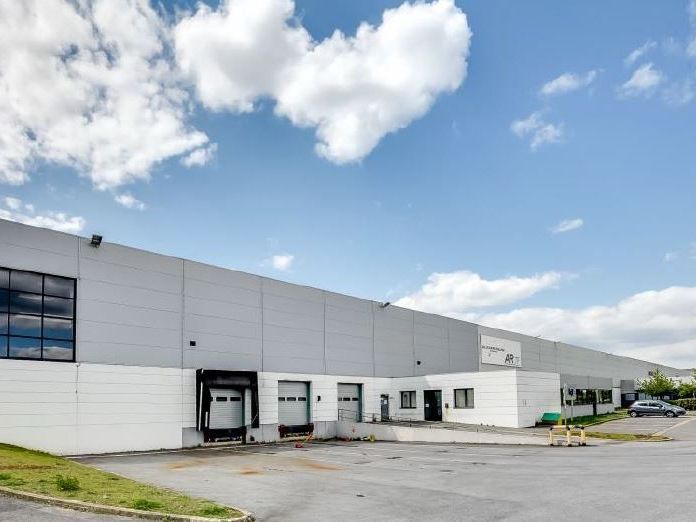 CBRE vous propose, à louer un entrepôt/local d'ac
