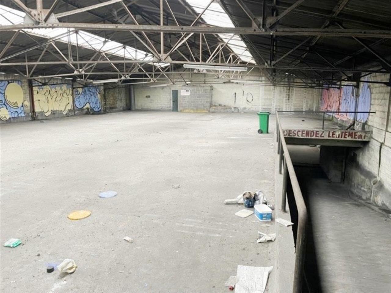 CBRE vous propose à louer, un entrepôt/local d'ac