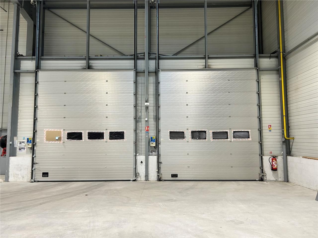 CBRE vous propose à louer, un bâtiment indépendan