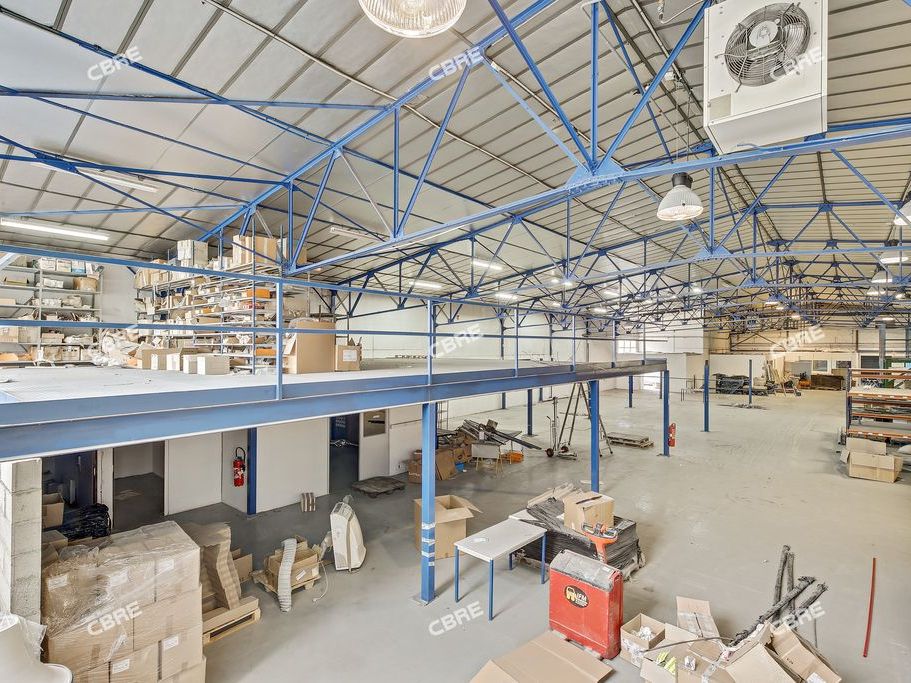 Rare sur le secteur ! CBRE vous propose à louer, 