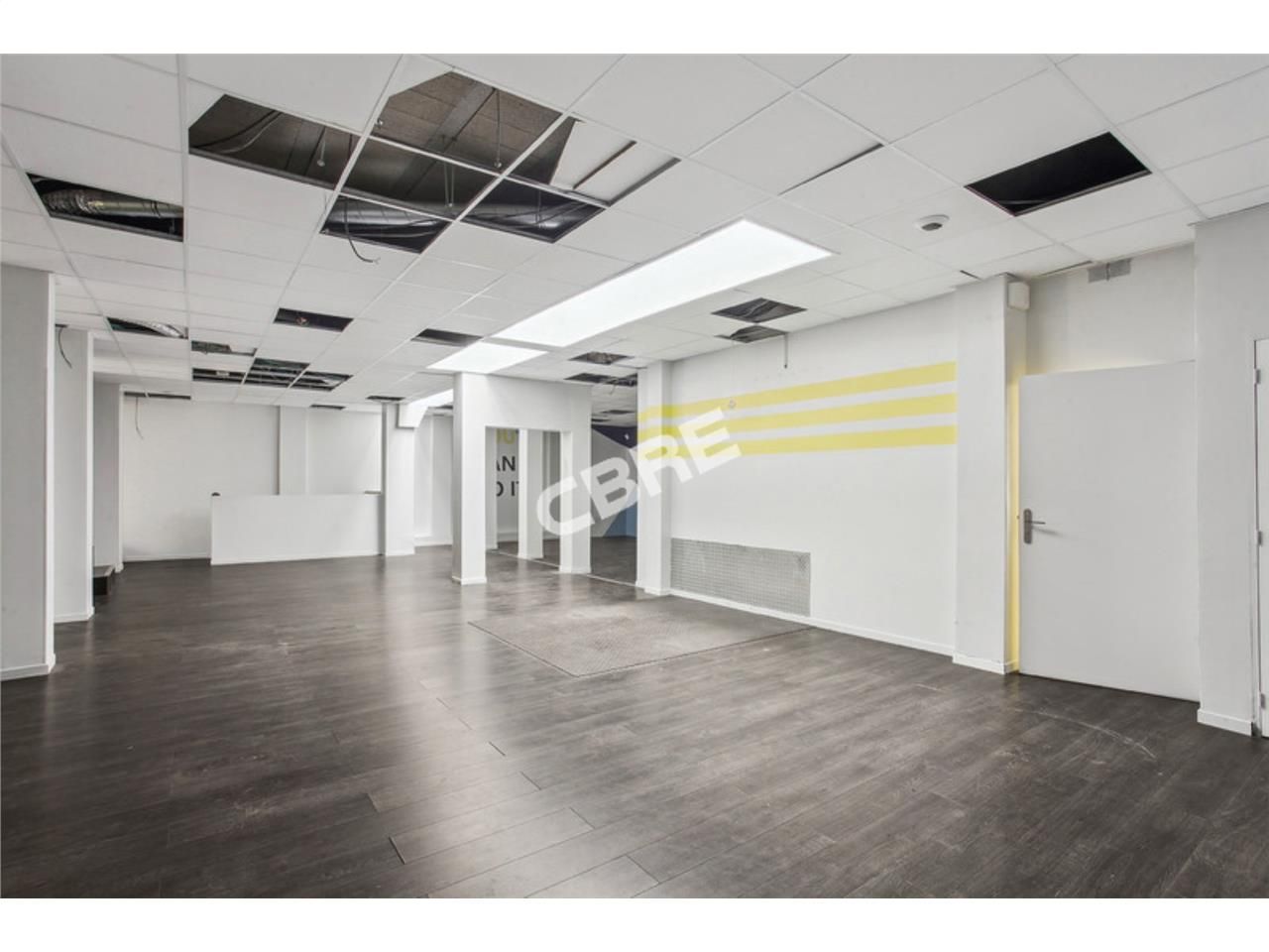 CBRE vous propose à louer, un local d'activités a