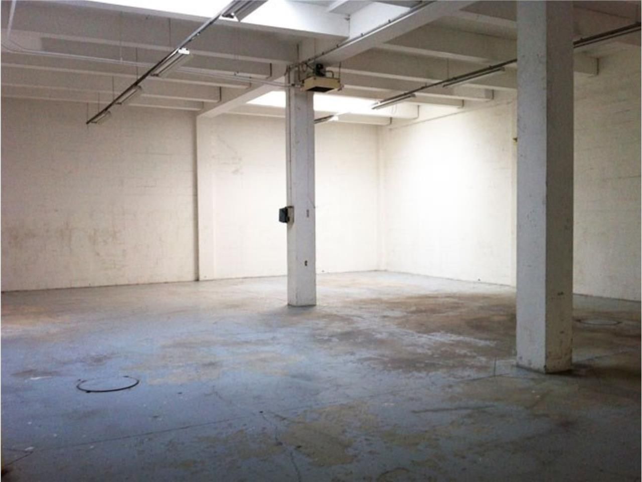 CBRE vous propose à louer un entrepôt/local d'act