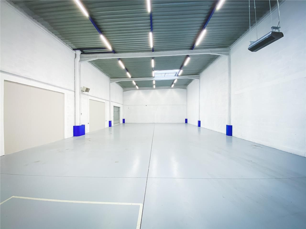 CBRE vous propose à vendre ou à louer un entrepôt