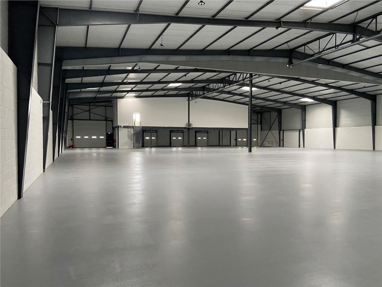 LOGISTIQUE URBAINE - CBRE vous propose à louer, u