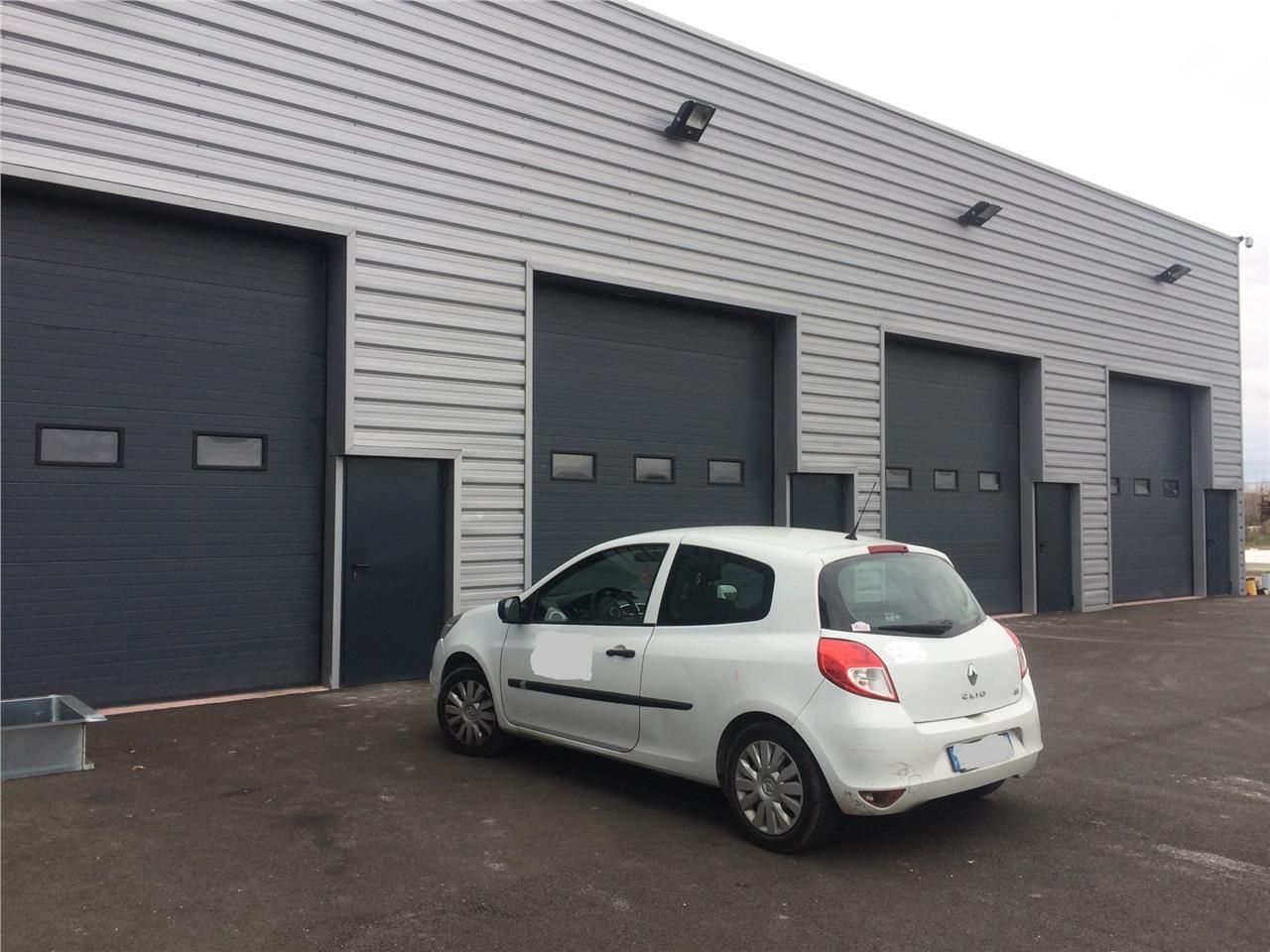 CBRE vous propose à louer un entrepôt/local d'act