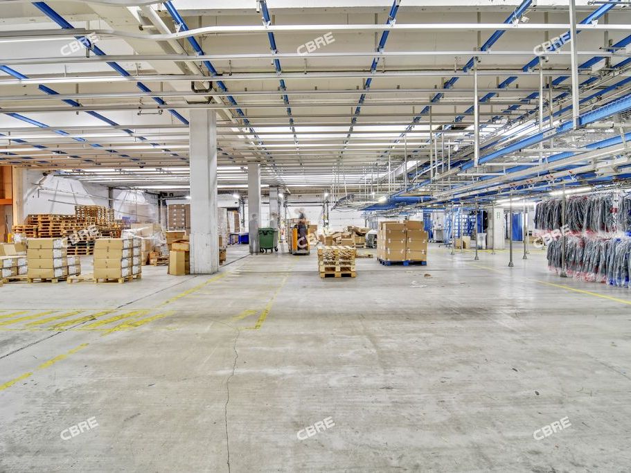 LOGISTIQUE URBAINE - A LOUER - Rare sur le secteu