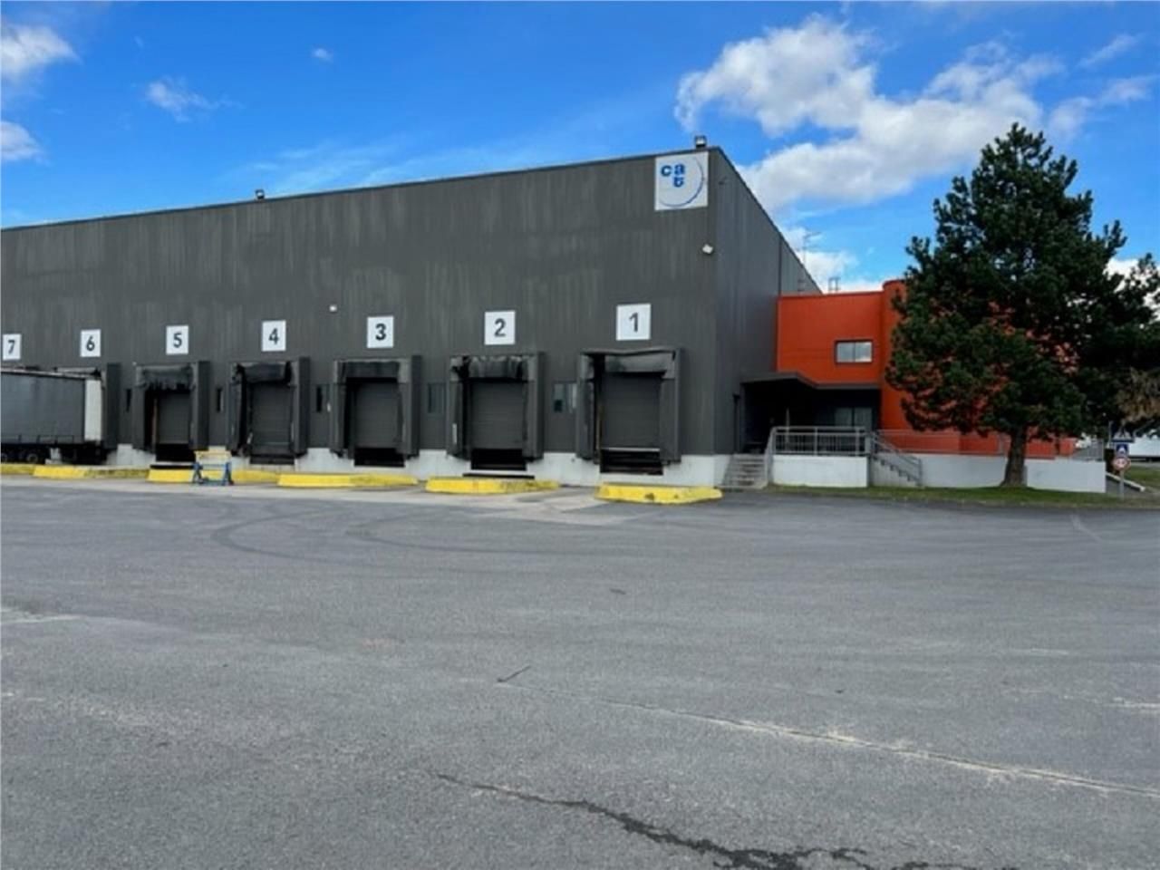 Rare sur le secteur ! CBRE vous propose  à louer,