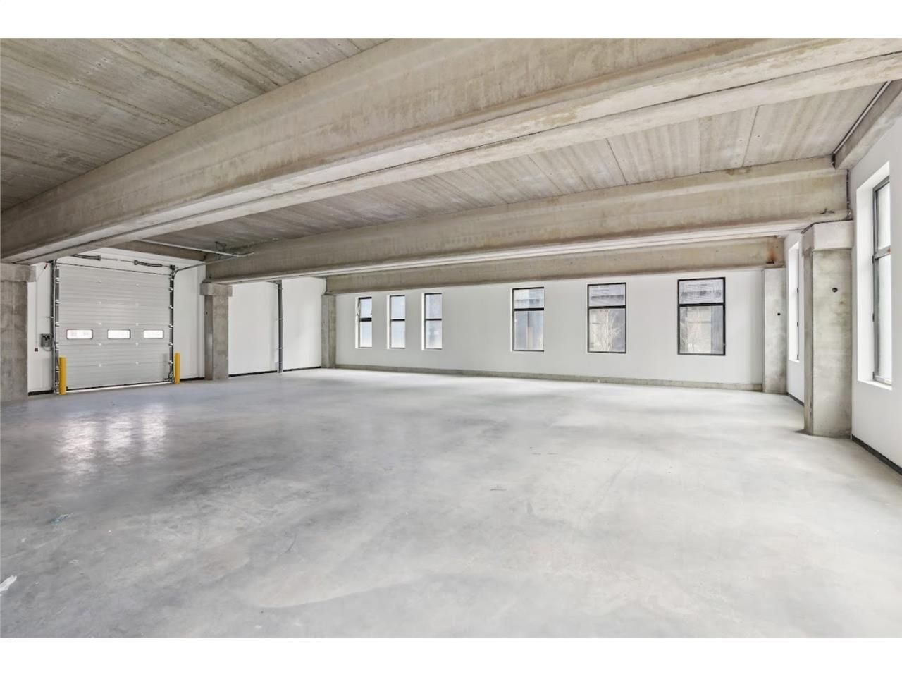 CBRE vous propose à louer, un bâtiment indépendan