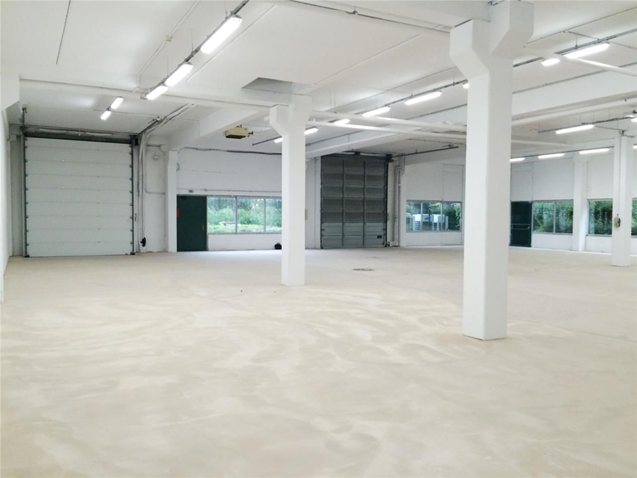 CBRE vous propose à vendre, un local d'activités,