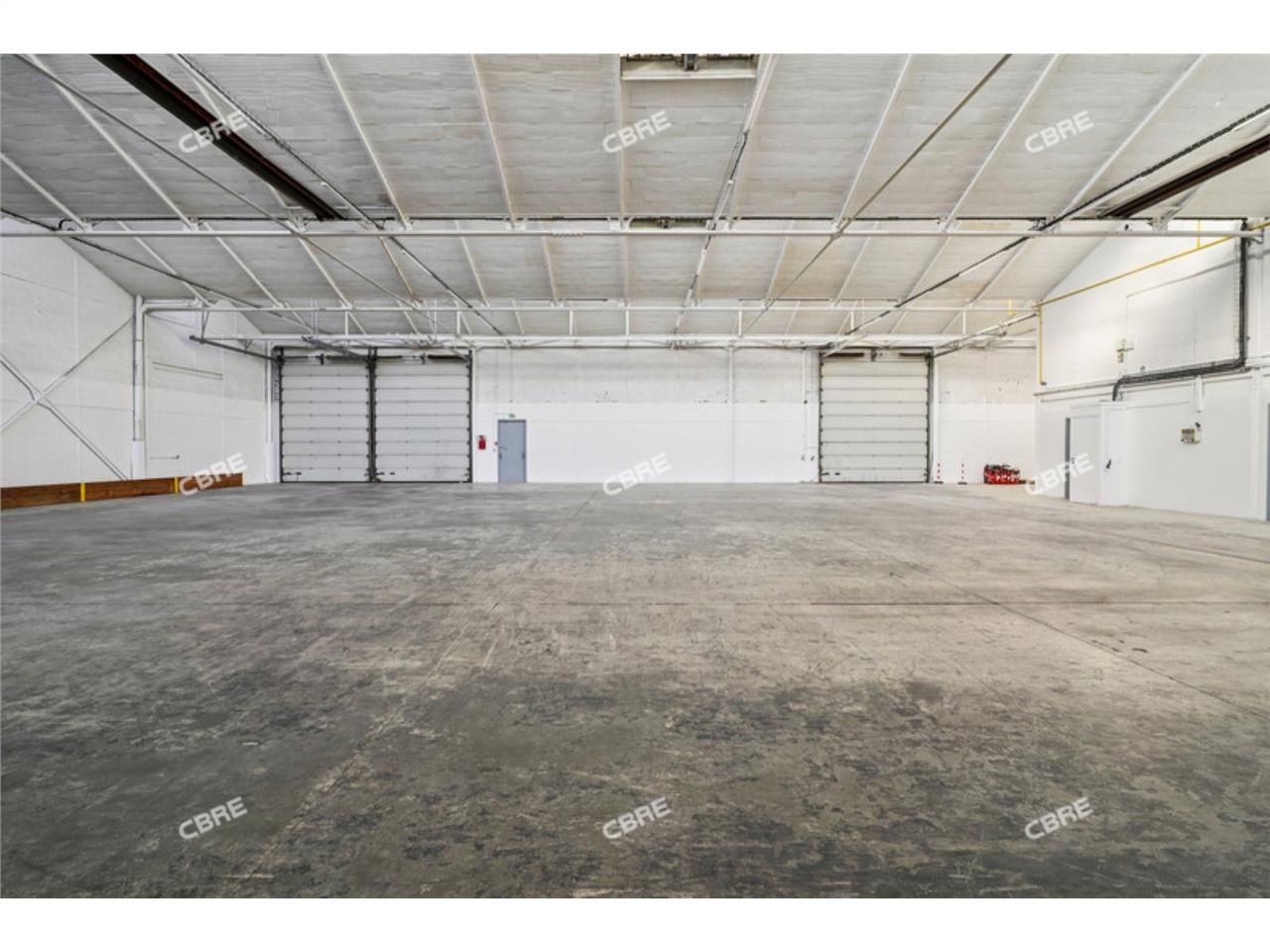 CBRE vous propose à louer un entrepôt/local d'act