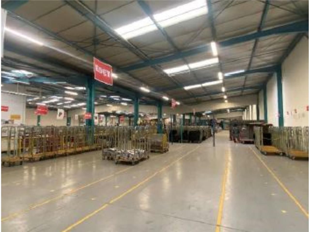 CBRE vous propose à louer, un entrepôt/local d'ac