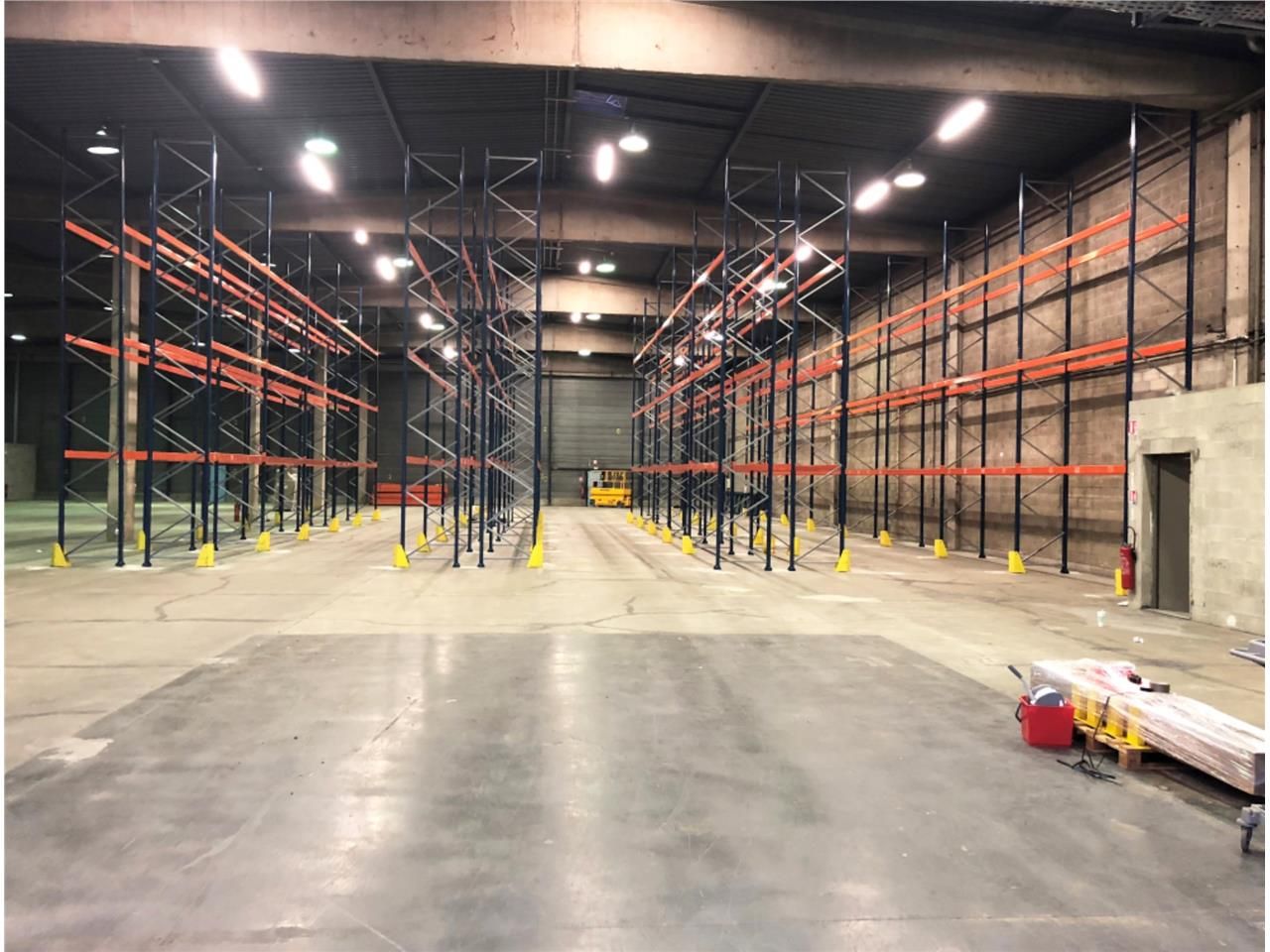 CBRE vous propose à louer un entrepôt/local d'act