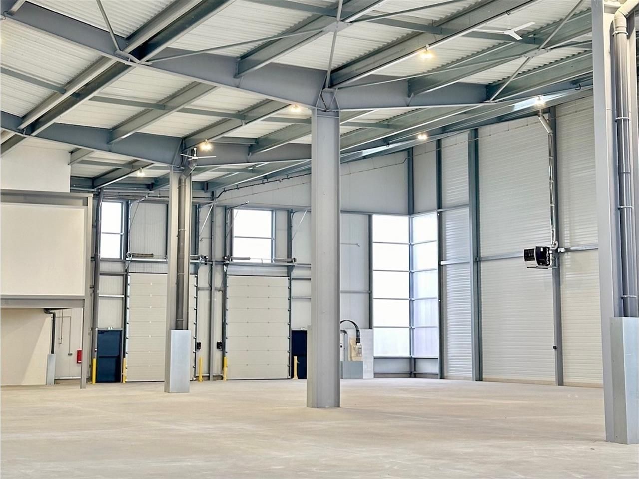 CBRE vous propose à louer un entrepôt/local d'act