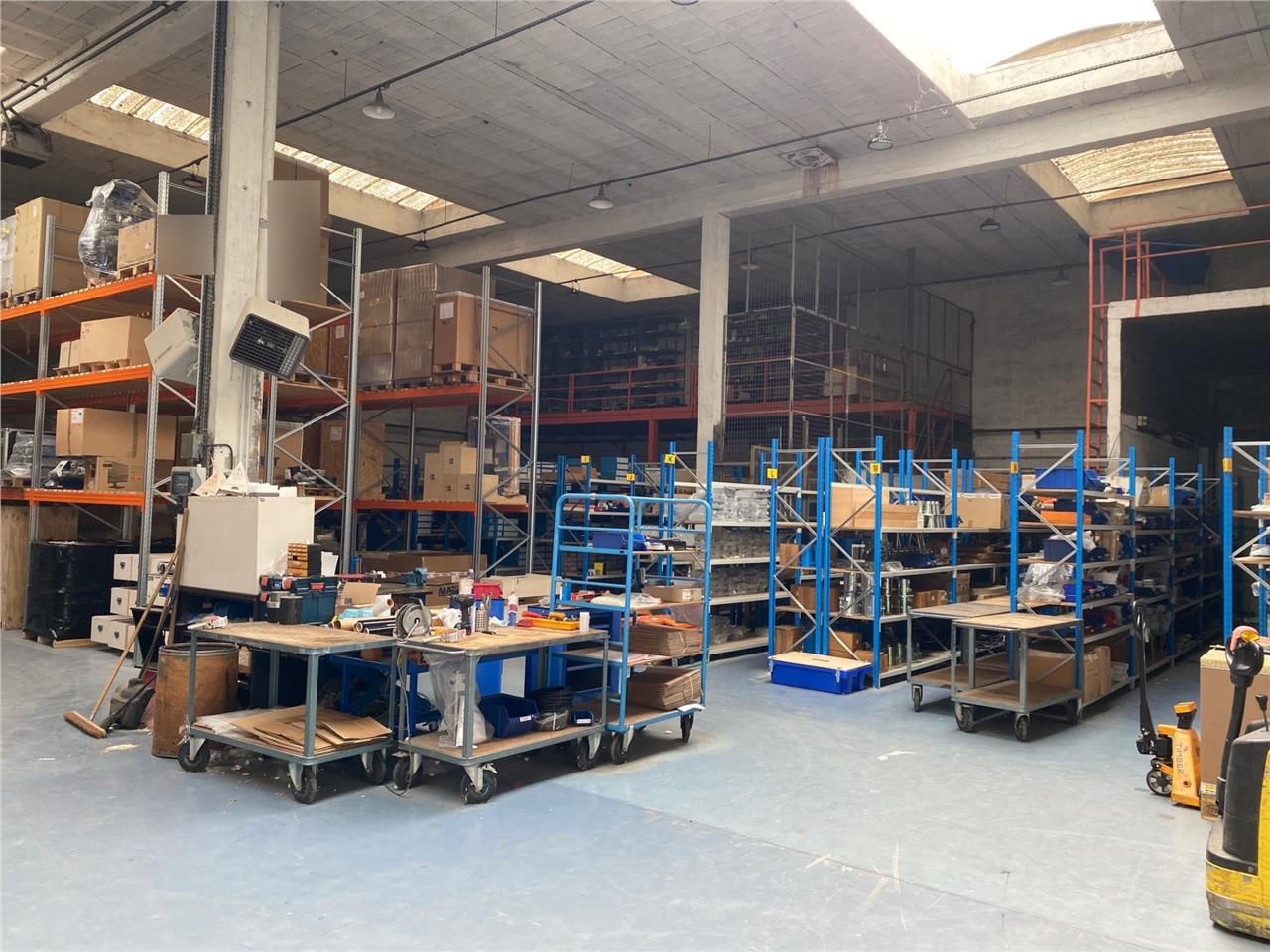 CBRE vous propose à vendre un bâtiment indépendan