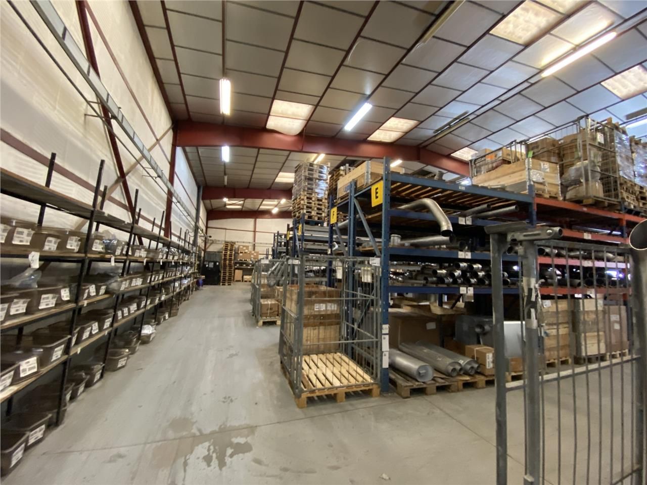 CBRE vous propose à louer un entrepôt/local d'act