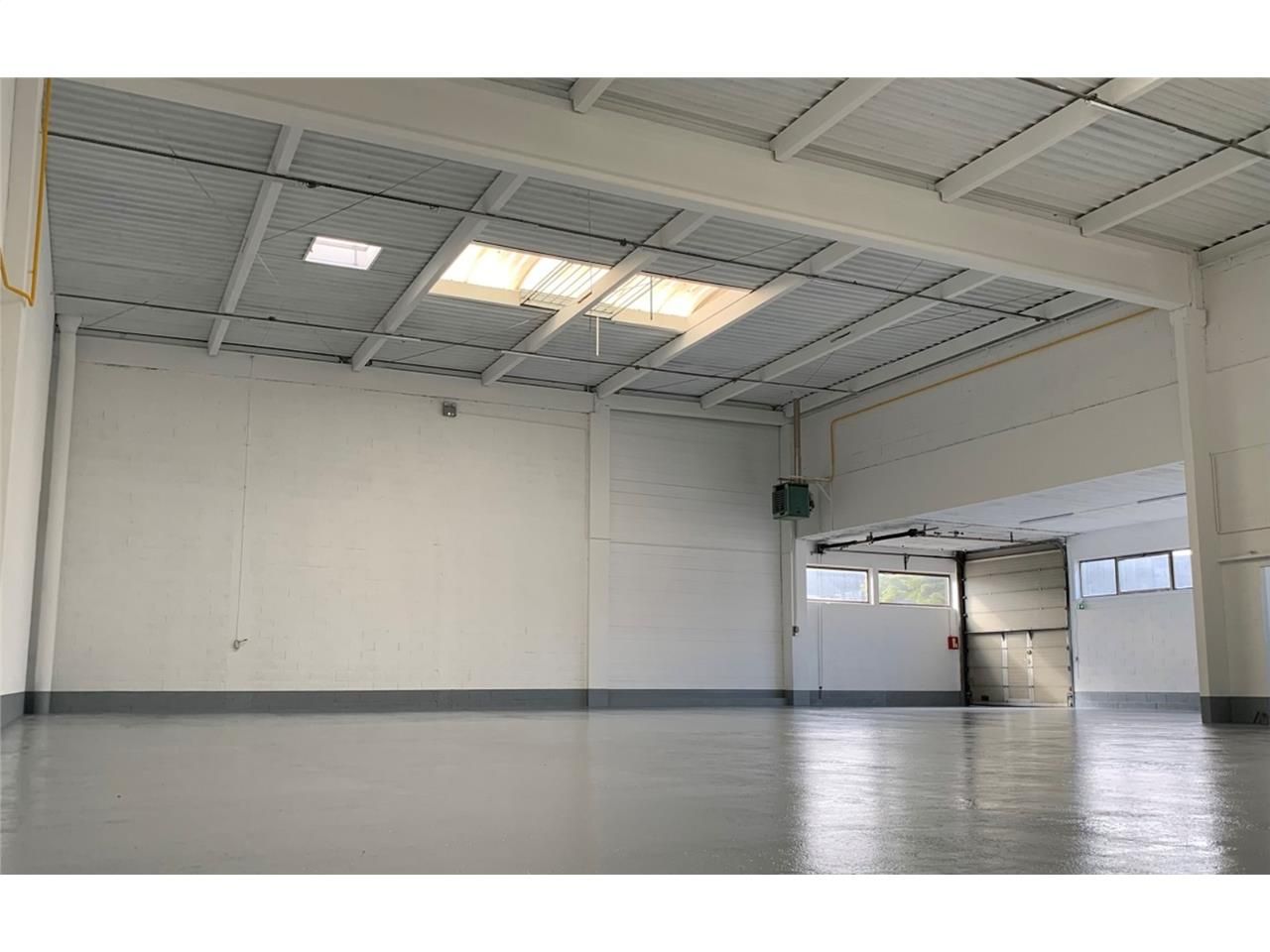 CBRE vous propose à louer un entrepôt/local d'act