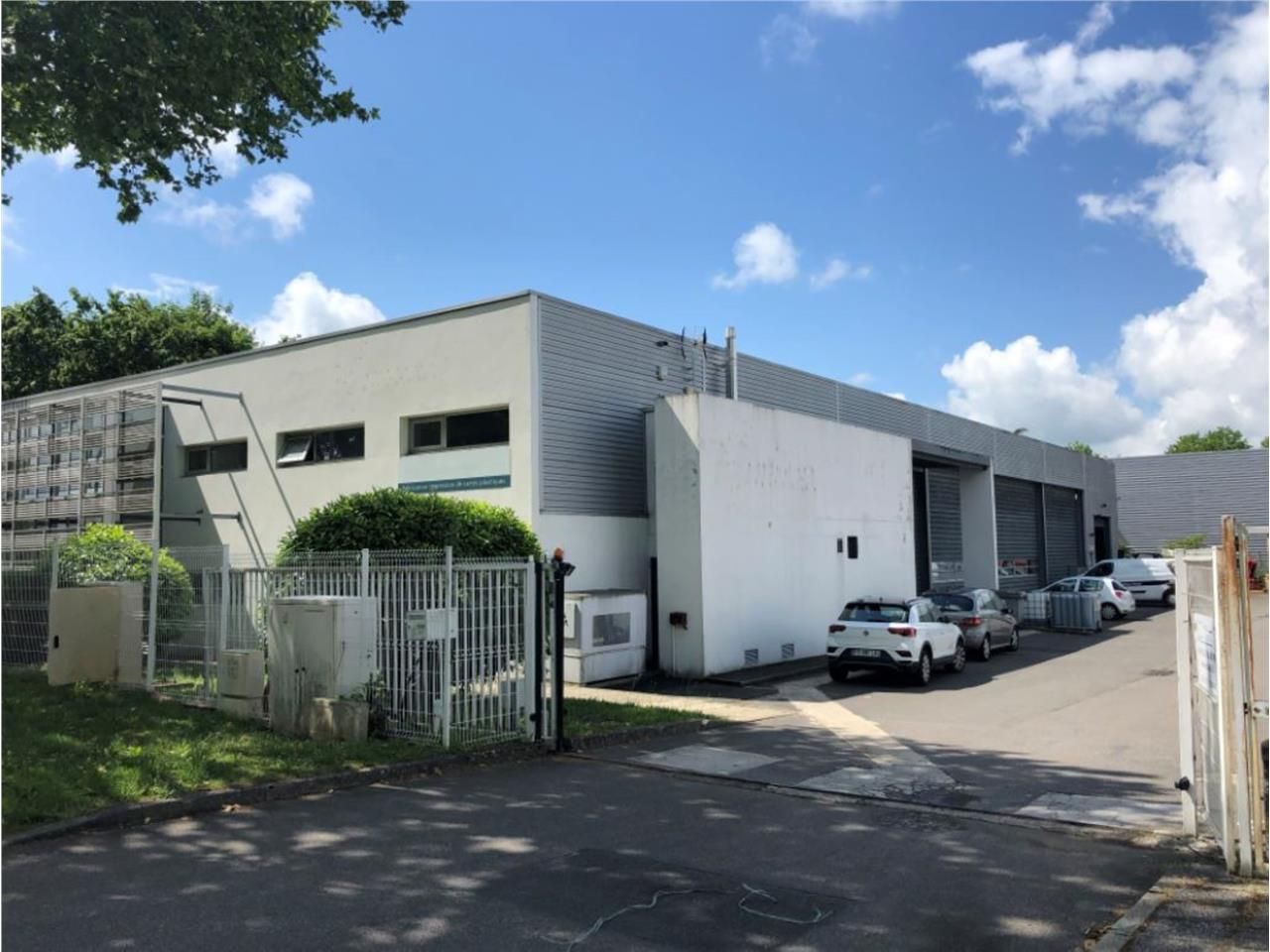 CBRE vous propose à louer un entrepôt/local d'act