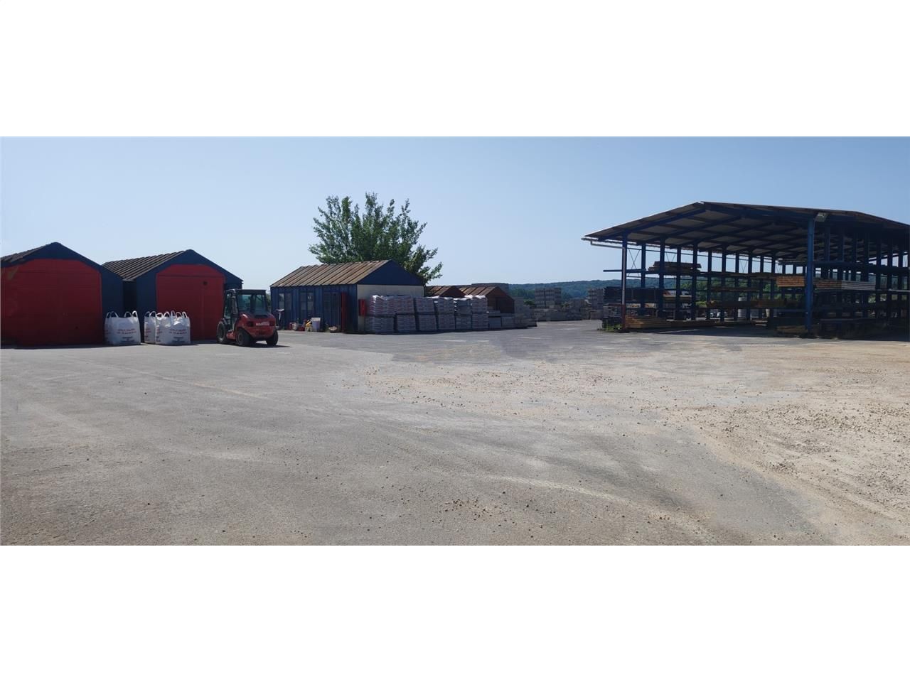 CBRE vous propose à vendre un entrepôt/local d'ac