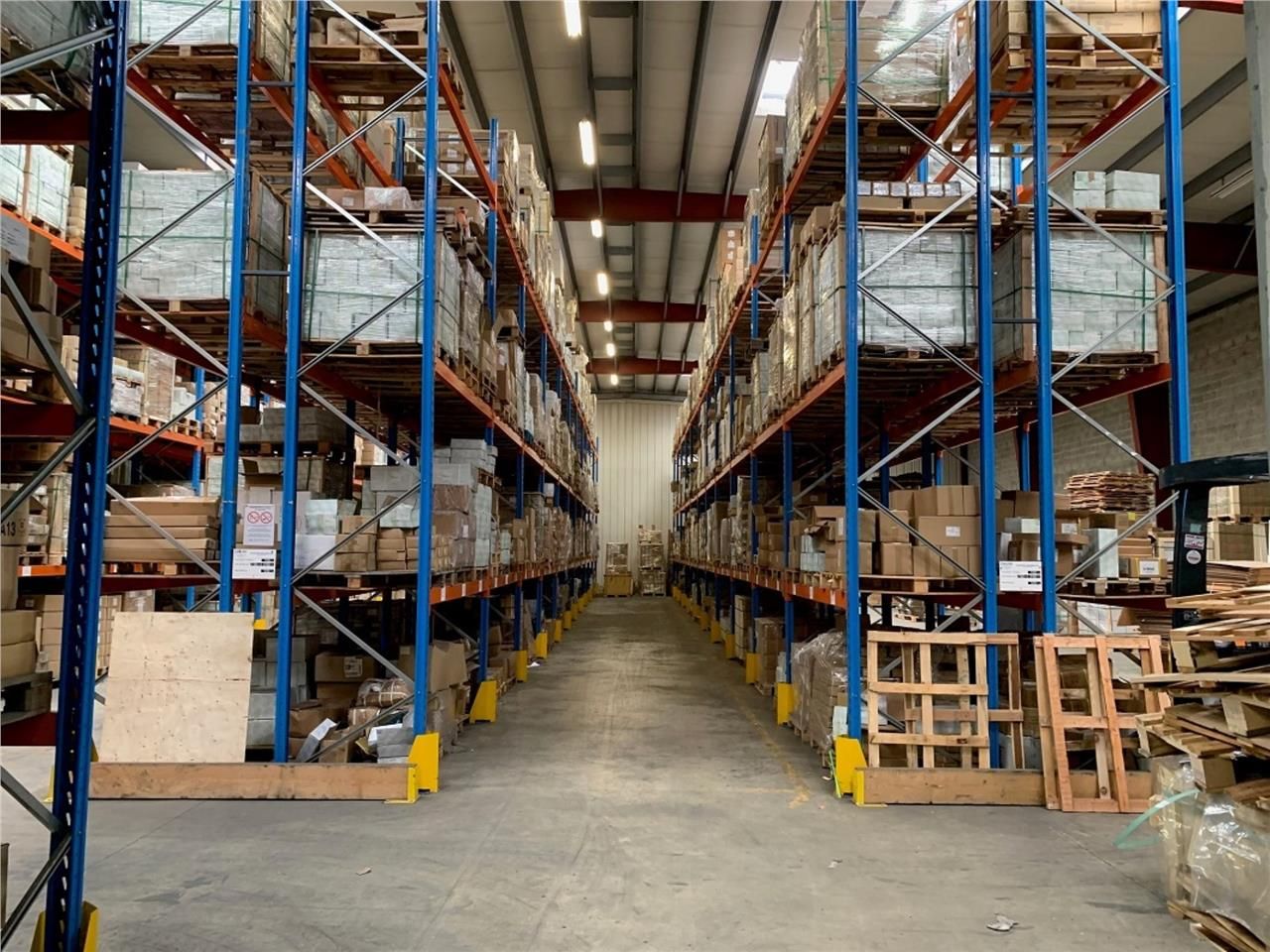 CBRE vous propose à vendre un entrepôt/local d'ac