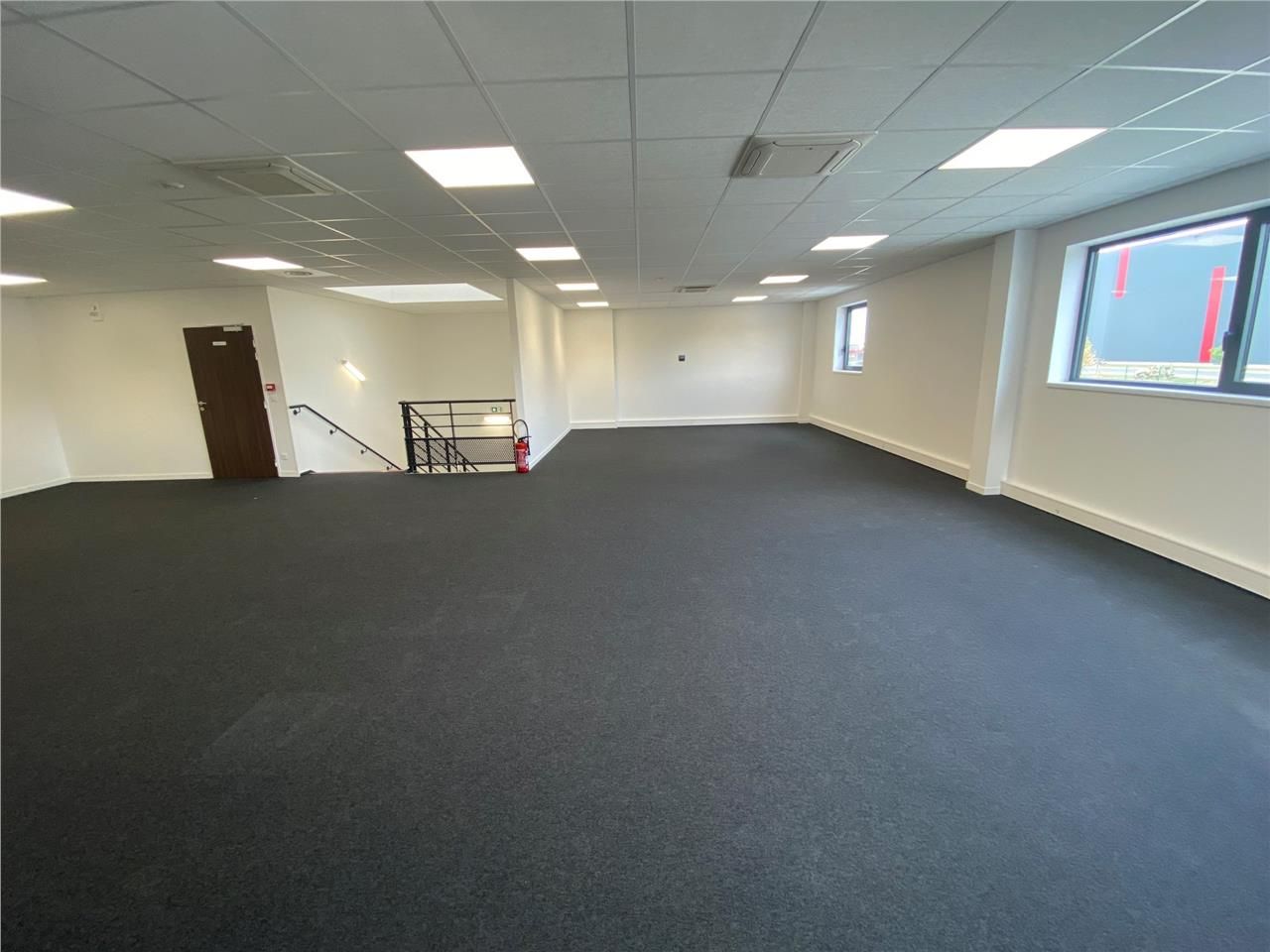 CBRE vous propose à louer un local d'activités si