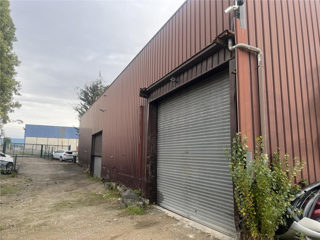 CBRE vous propose à vendre, un local d'activités 