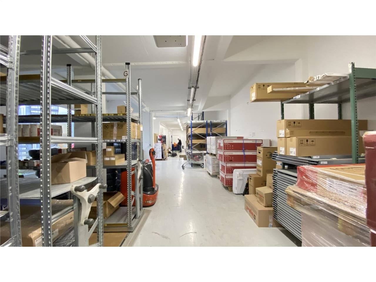 CBRE vous propose à louer un entrepôt/local d'act