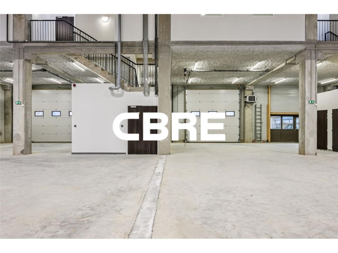 CBRE vous propose à louer, un local d'activités n