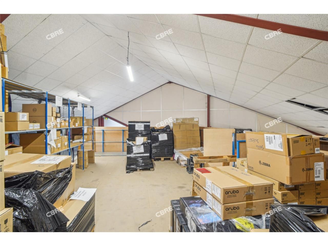CBRE vous propose à vendre un entrepôt/local d'ac