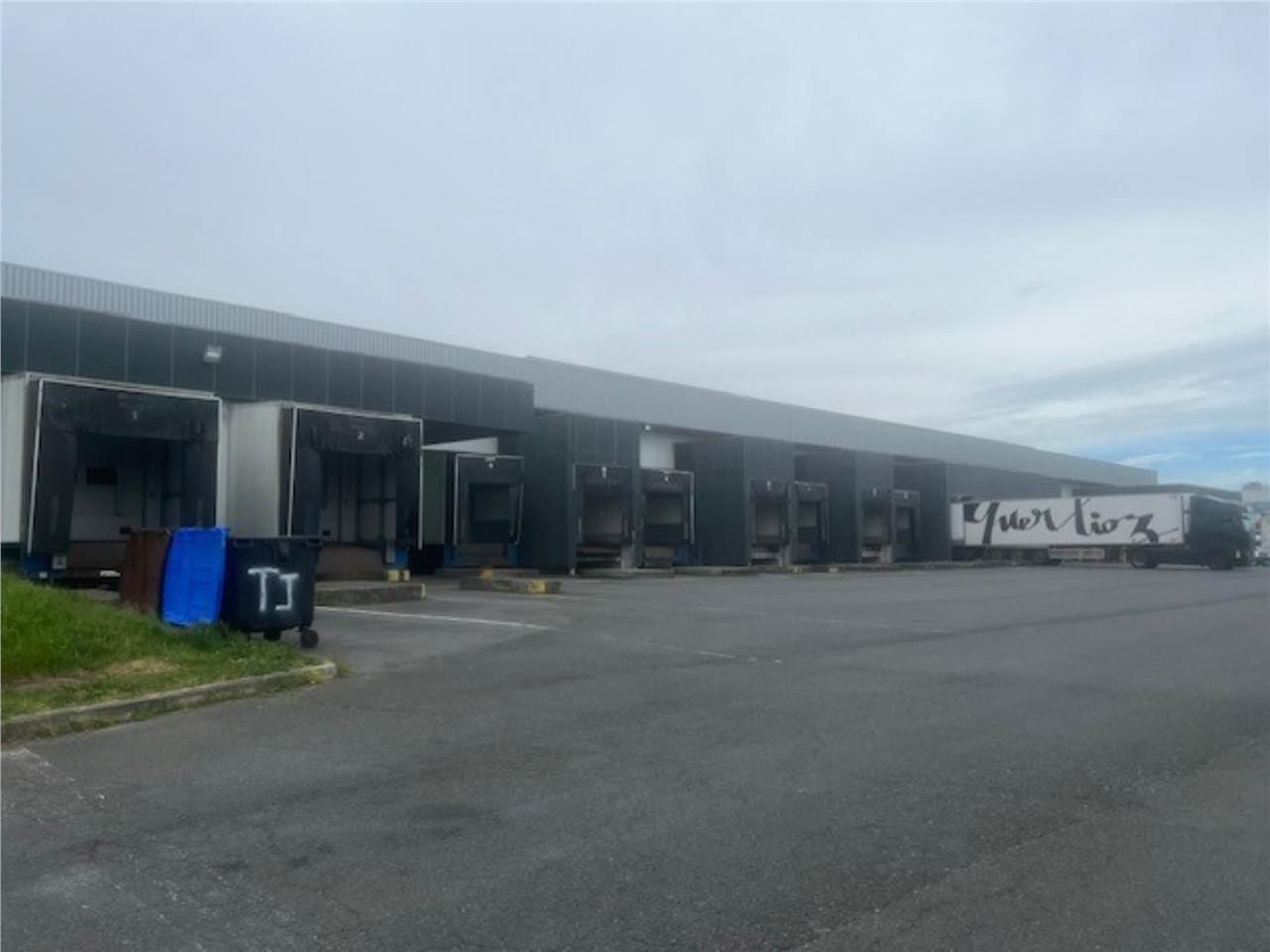 CBRE vous propose à louer, un bâtiment indépendan