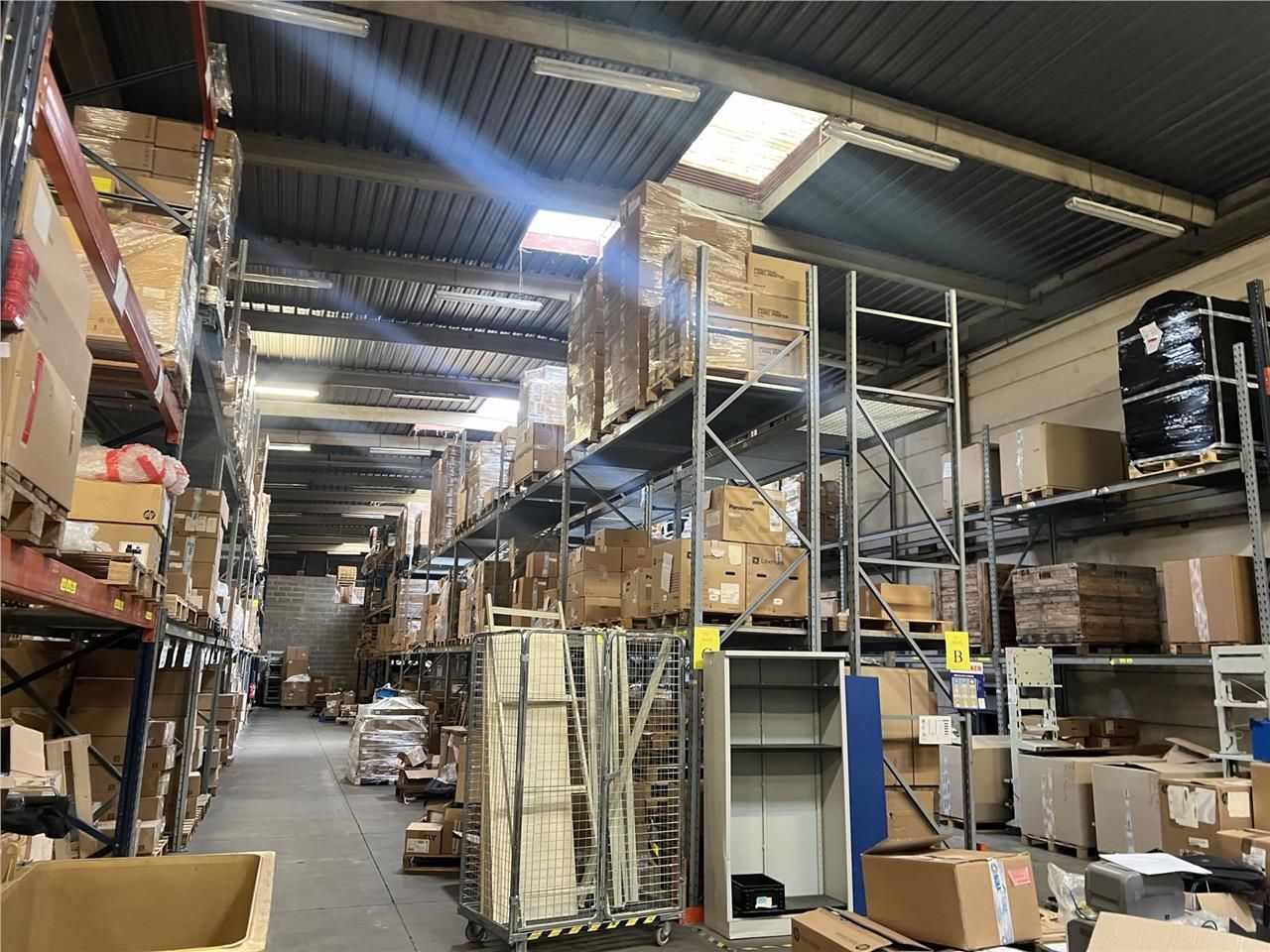 CBRE vous propose à louer,  un local d'activités 