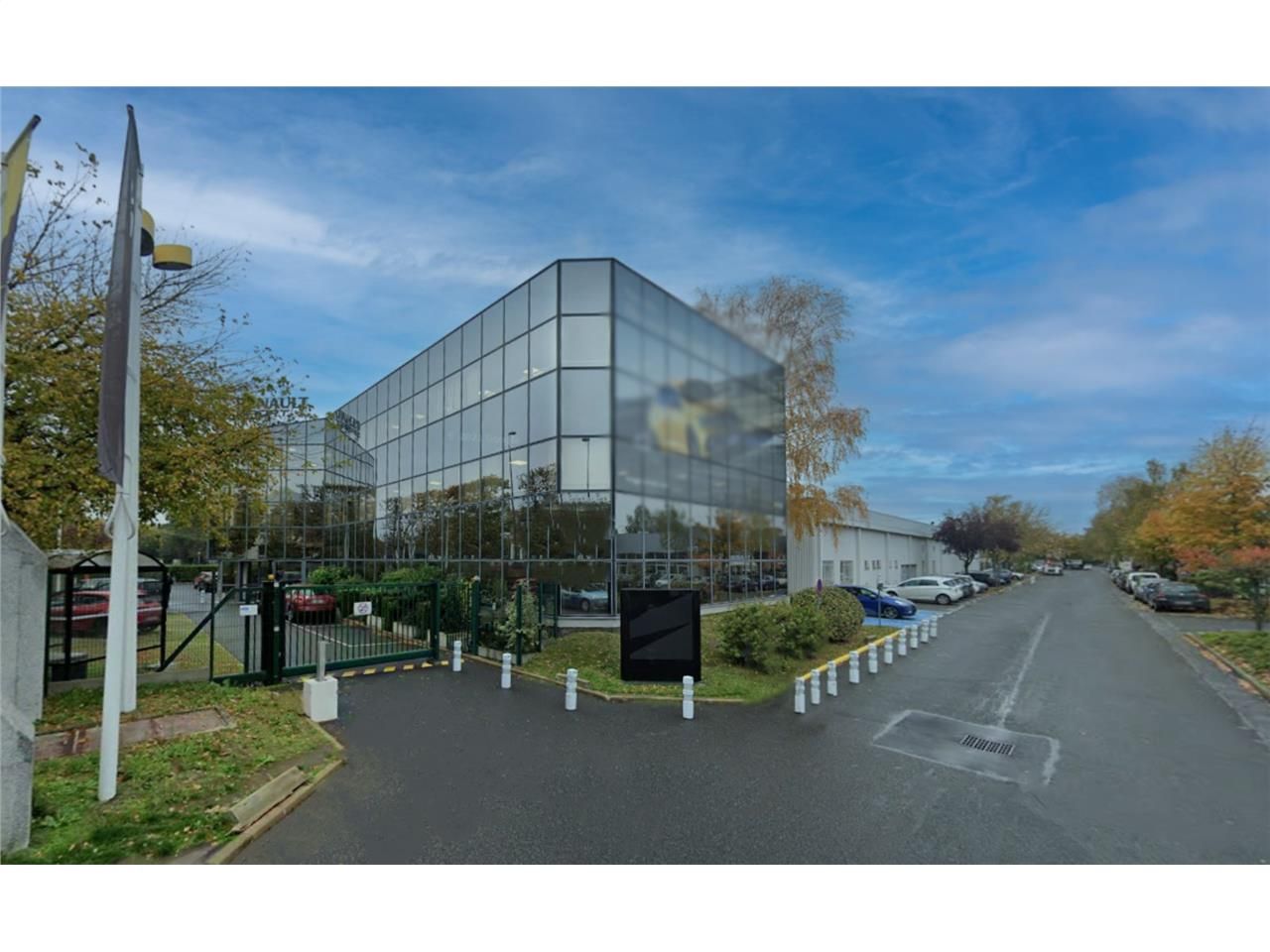 CBRE vous propose à louer un entrepôt/local d'act