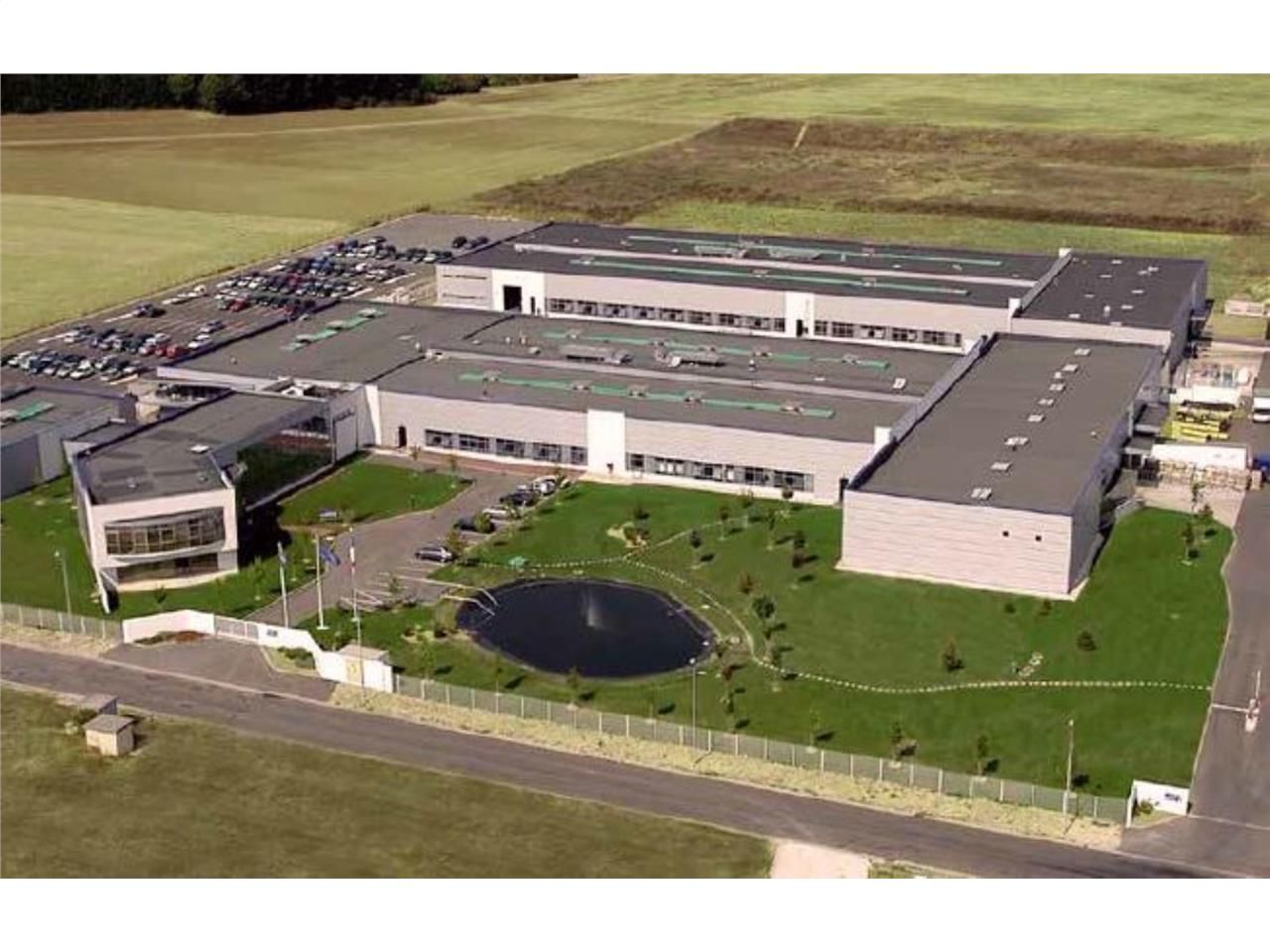 A LOUER - CBRE vous propose à Amilly (45), à 6 km