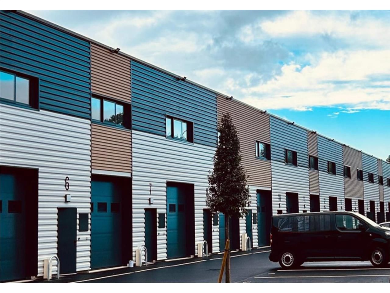 LOGISTIQUE URBAINE - CBRE vous propose à louer, d