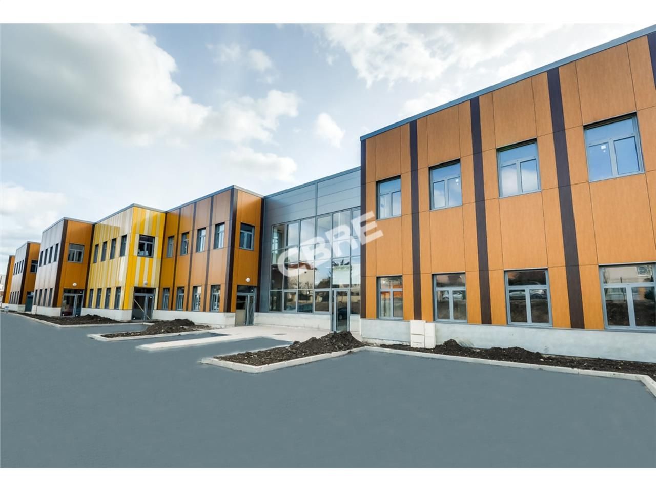 CBRE vous propose à louer un local d'activités si