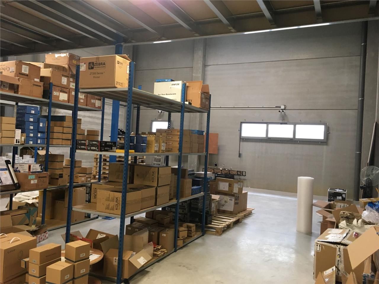 CBRE vous propose à vendre ou à louer, au sein d'