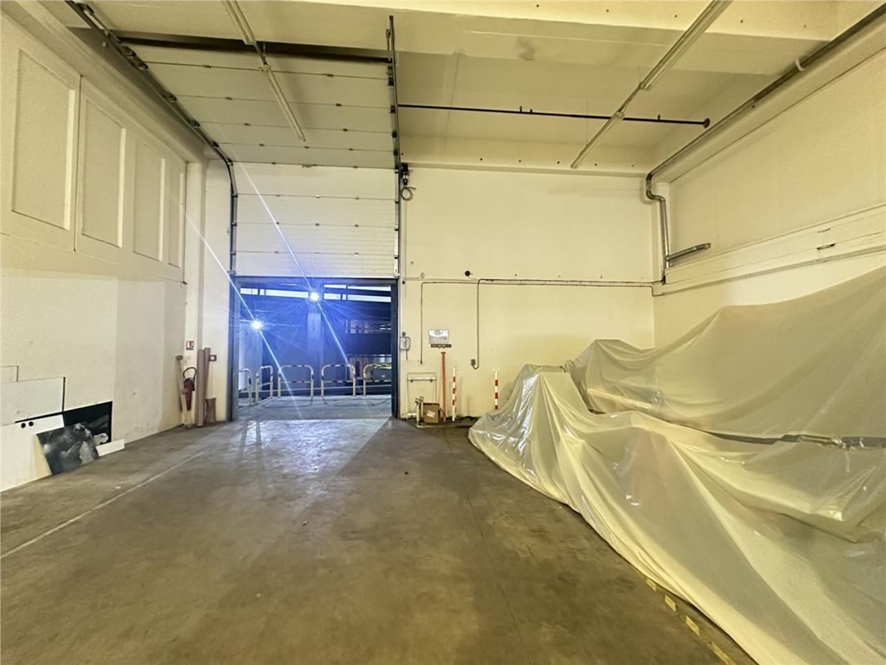 CBRE vous propose à vendre un local d'activités s