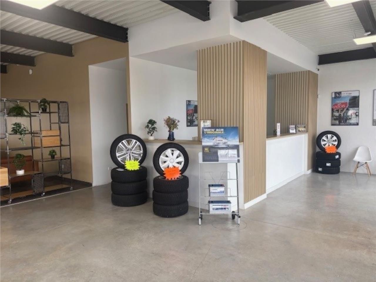 CBRE vous propose à vendre ou à louer un entrepôt