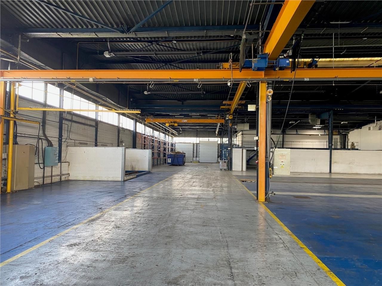 CBRE vous propose, à louer, un bâtiment indépenda