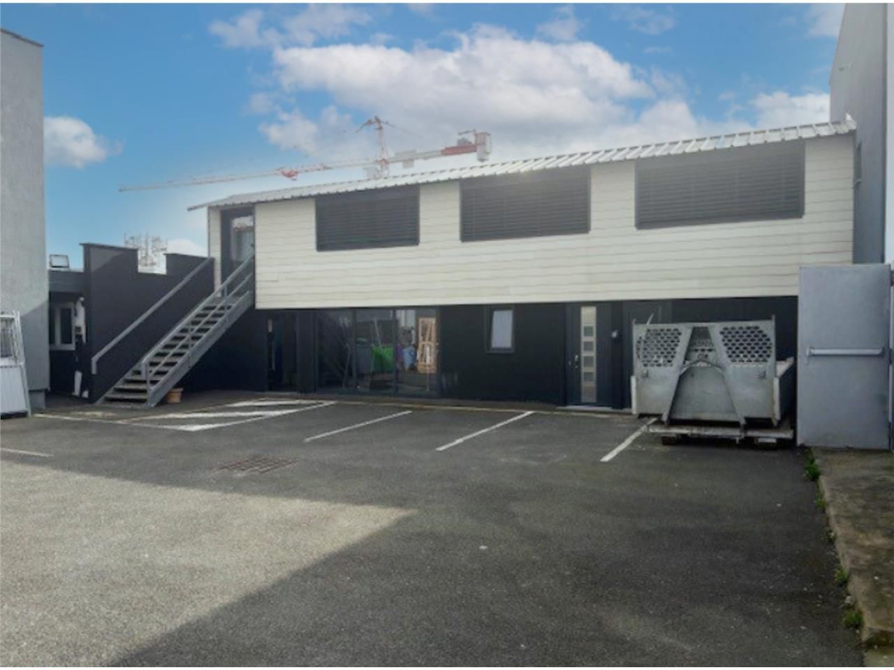 CBRE vous propose à vendre un entrepôt/local d'ac