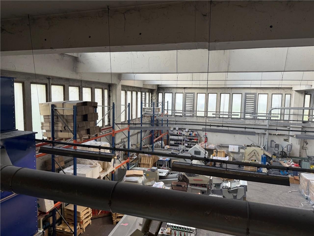 Rare sur le secteur! CBRE vous propose à louer un