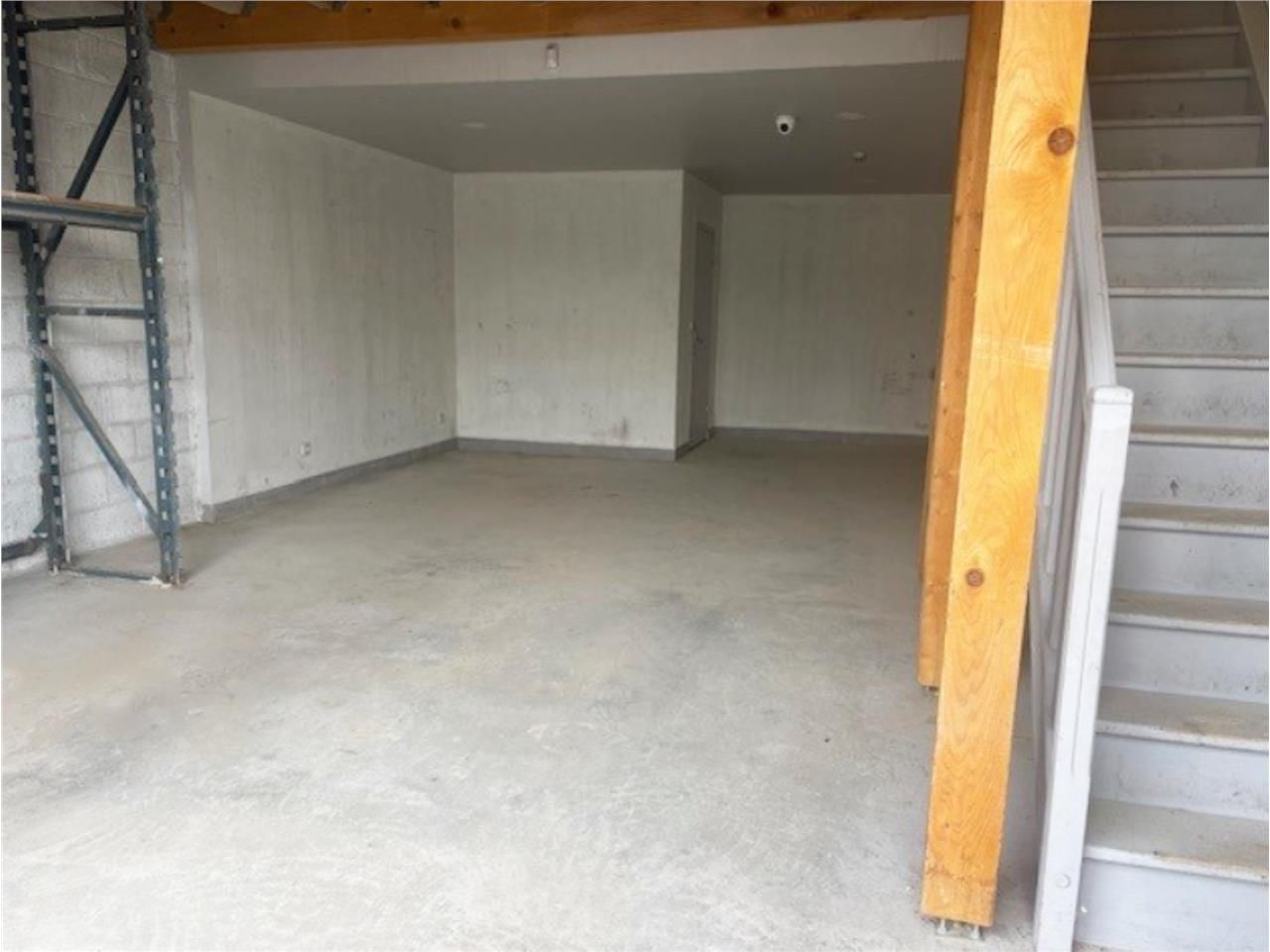 CBRE vous propose à vendre un entrepôt/local d'ac