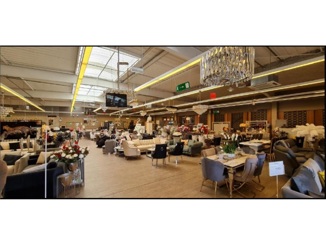 CBRE vous propose à louer, un entrepôt/local d'ac