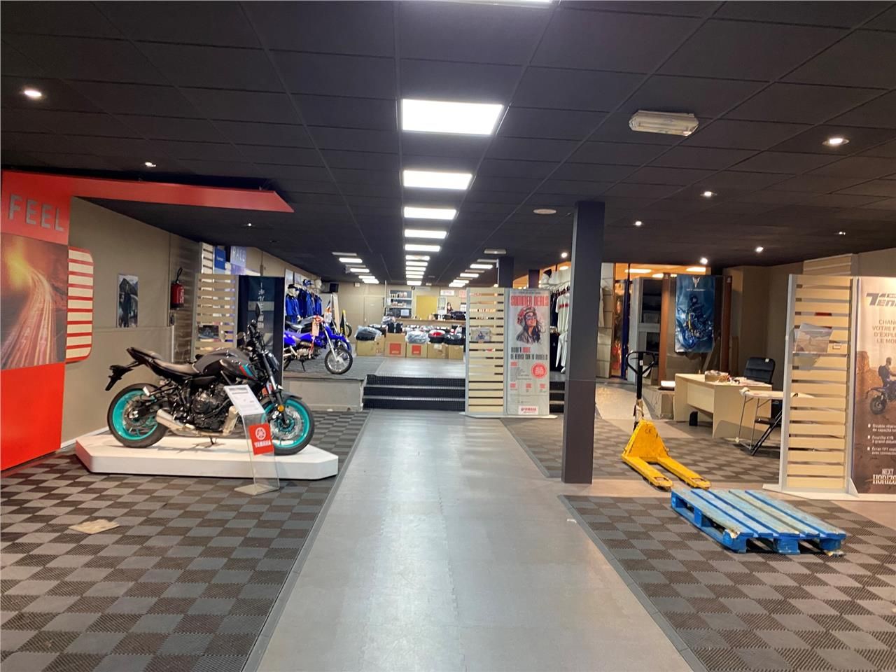 CBRE vous propose à vendre ou à louer un entrepôt