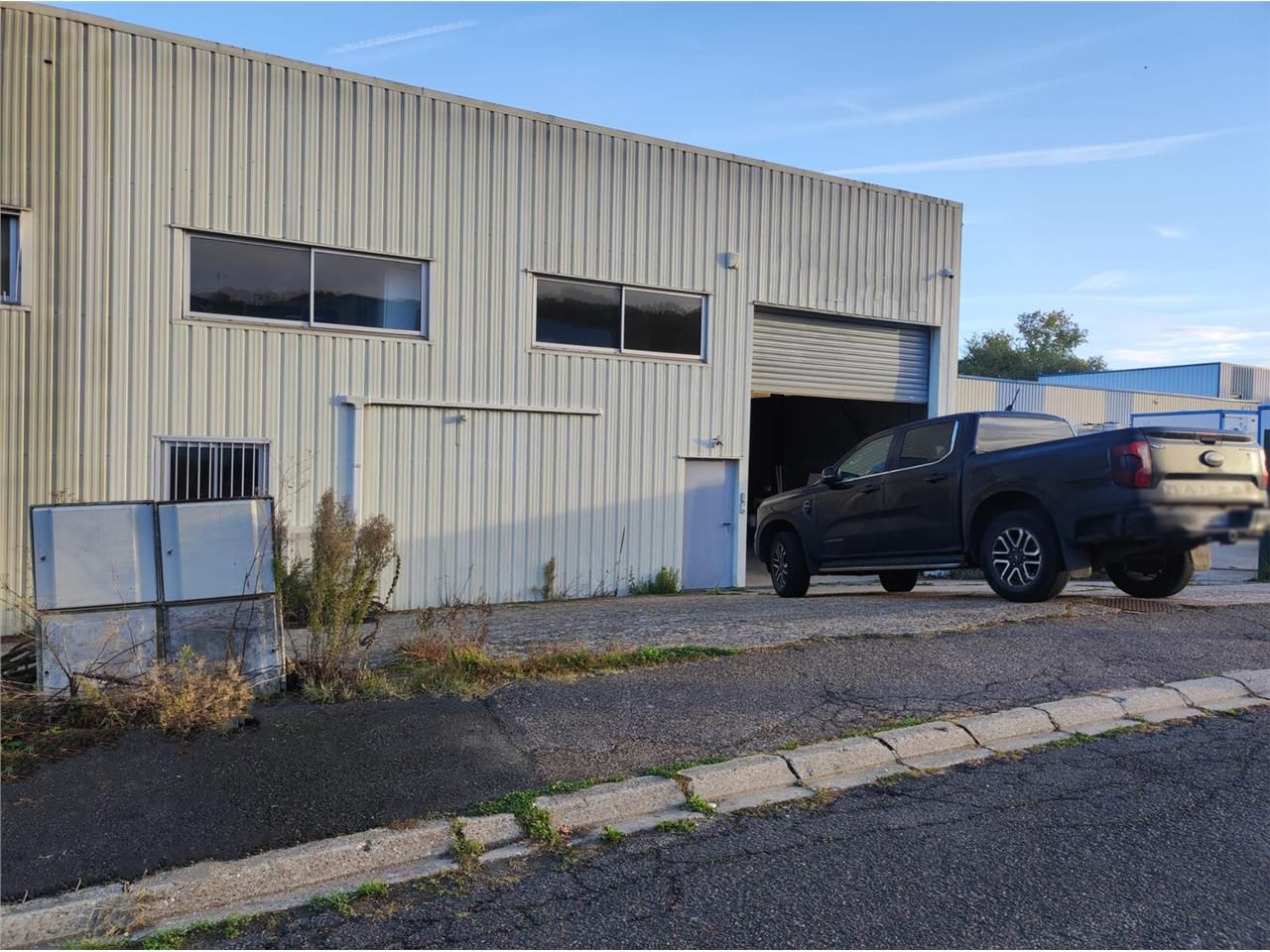 CBRE vous propose à vendre un entrepôt/local d'ac