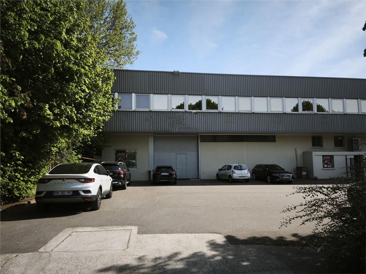 CBRE vous propose à vendre un entrepôt/local d'ac