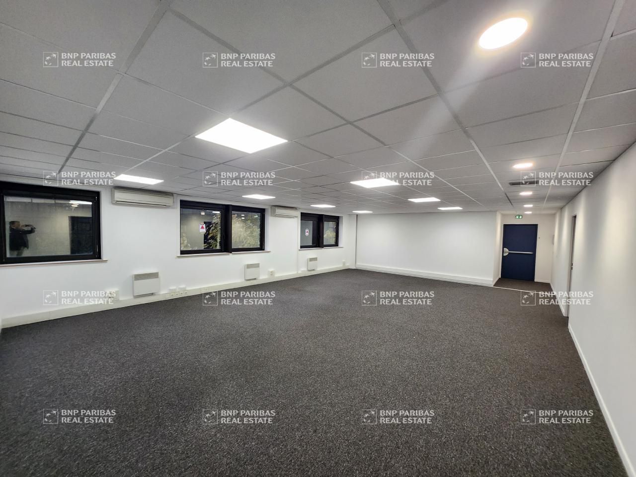 Location Bureaux 1799.3 m² divisibles 77185 Lognes